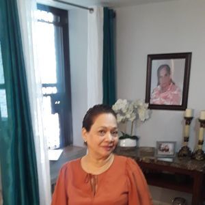 Meet your Posher, Glenda